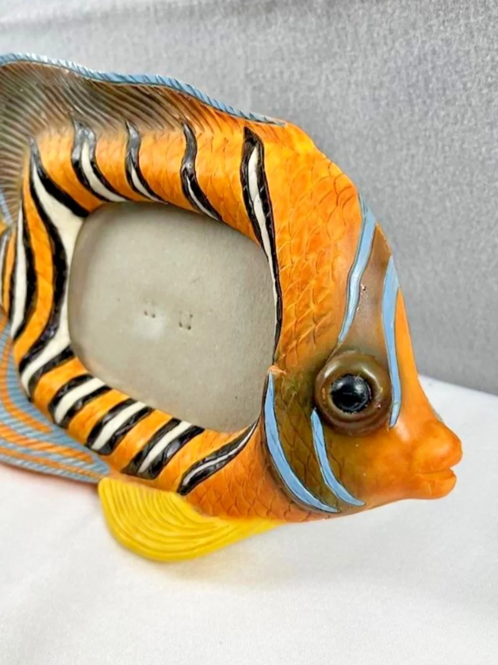 VTG 90s UDC Fancy Frames Huge Tropical Angelfish Cast Resin Photo Frame 10.5